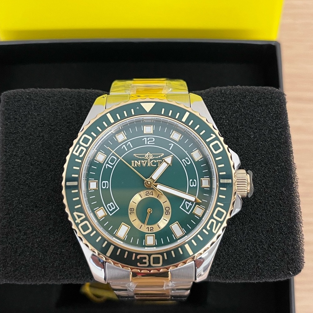 Invicta Green and Gold Men's Dive Watch